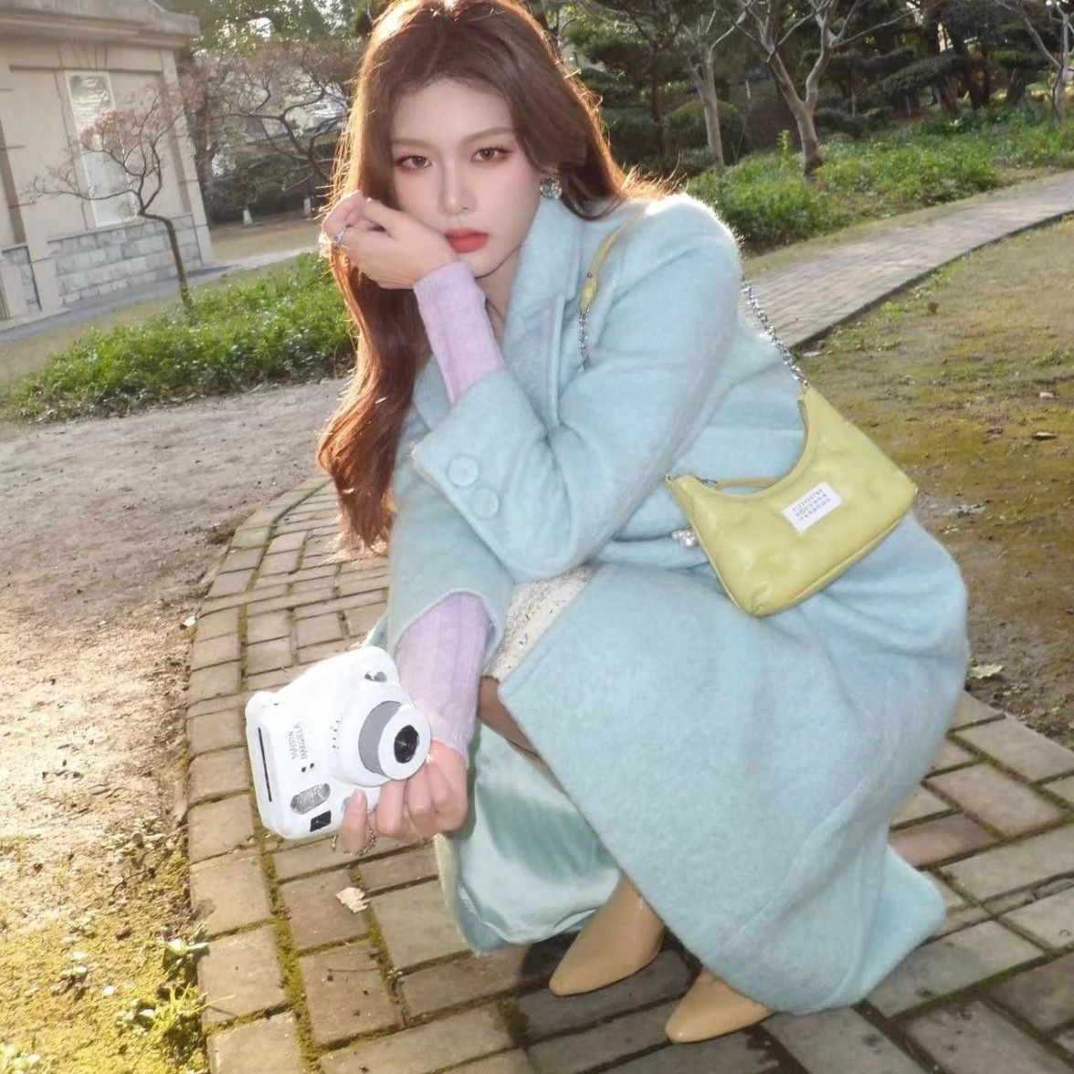 C8E77AA8-DD7C-4483-AB5C-EE9E557A348A