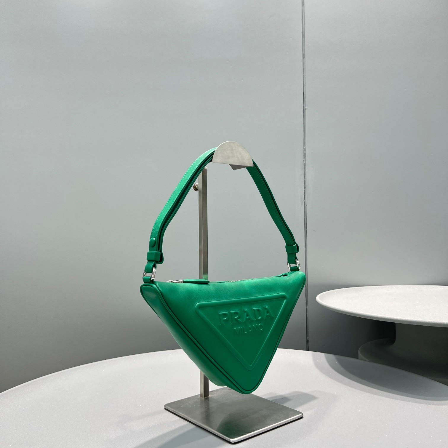 E47541C2-B90B-4911-800B-64ACA59B3E38