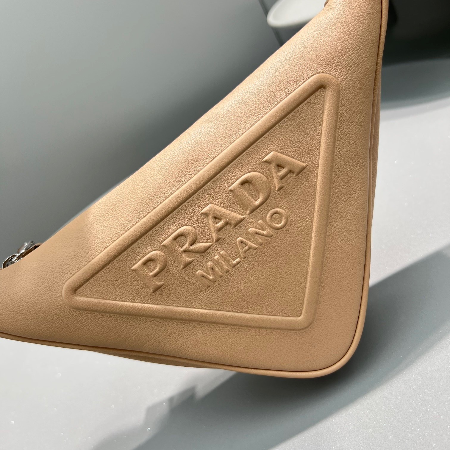 EA87E46E-5E6C-43C1-8C7D-CFFDC64F2829