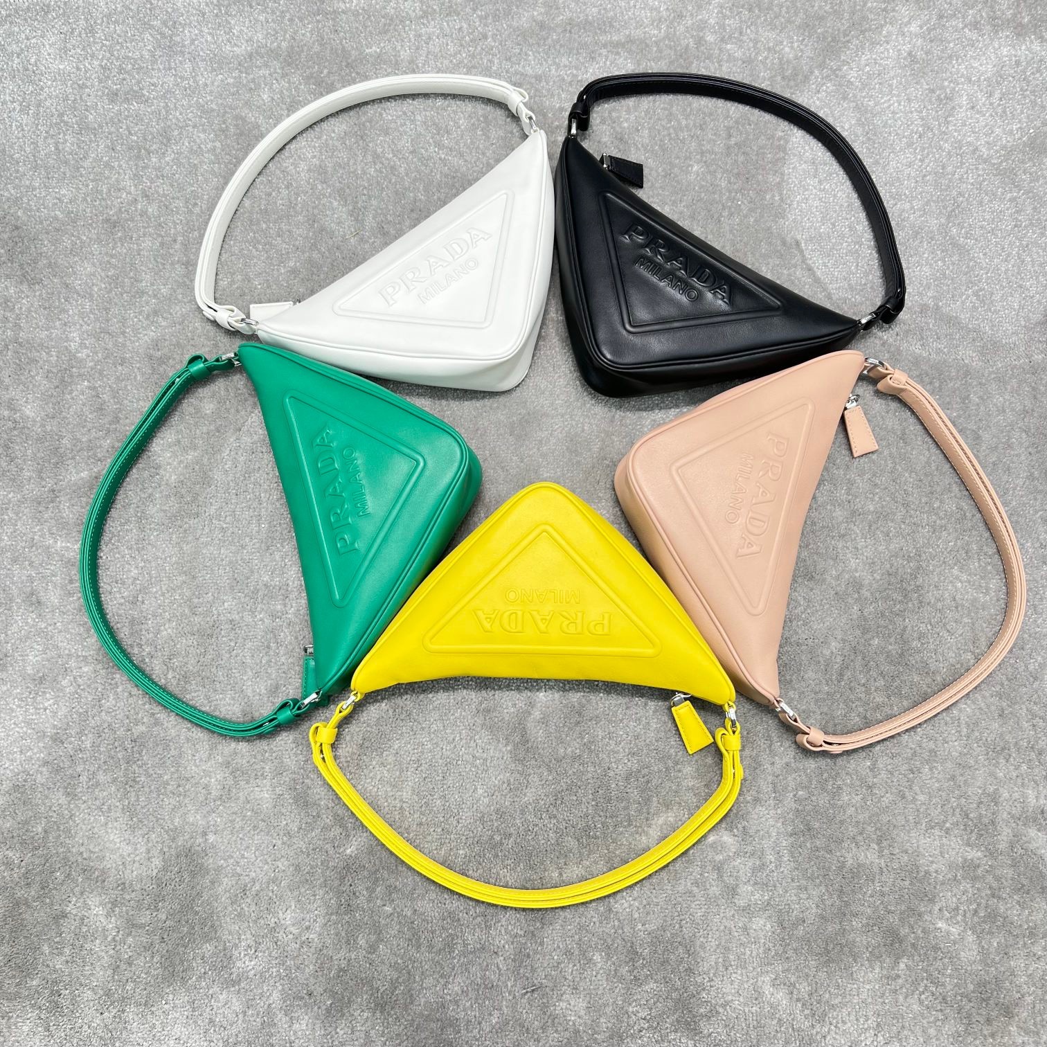 8C40A5CC-1E5F-4A78-96BF-4B6F93371DE7