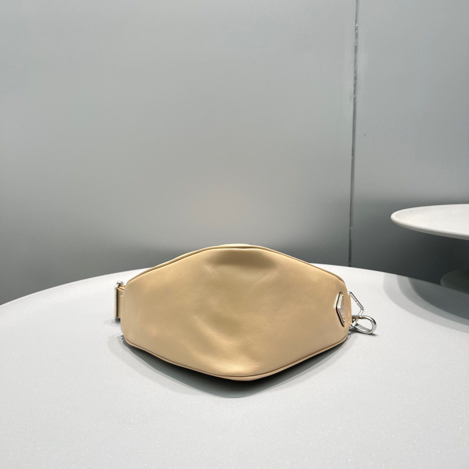 0FBF6916-14E5-41DA-8B49-B2B69593D0BF