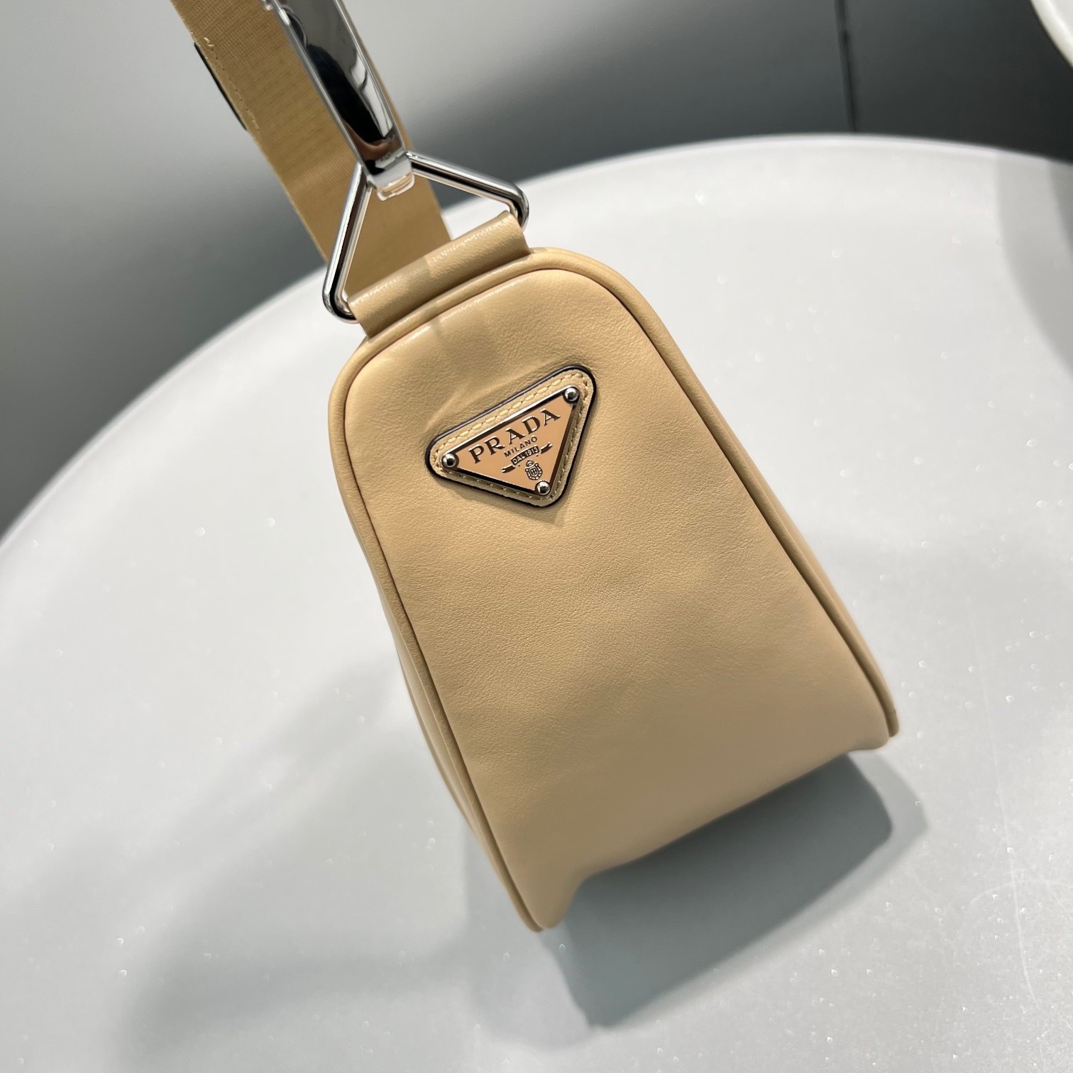 B95CB582-553C-433A-B45A-27F168EC42DE