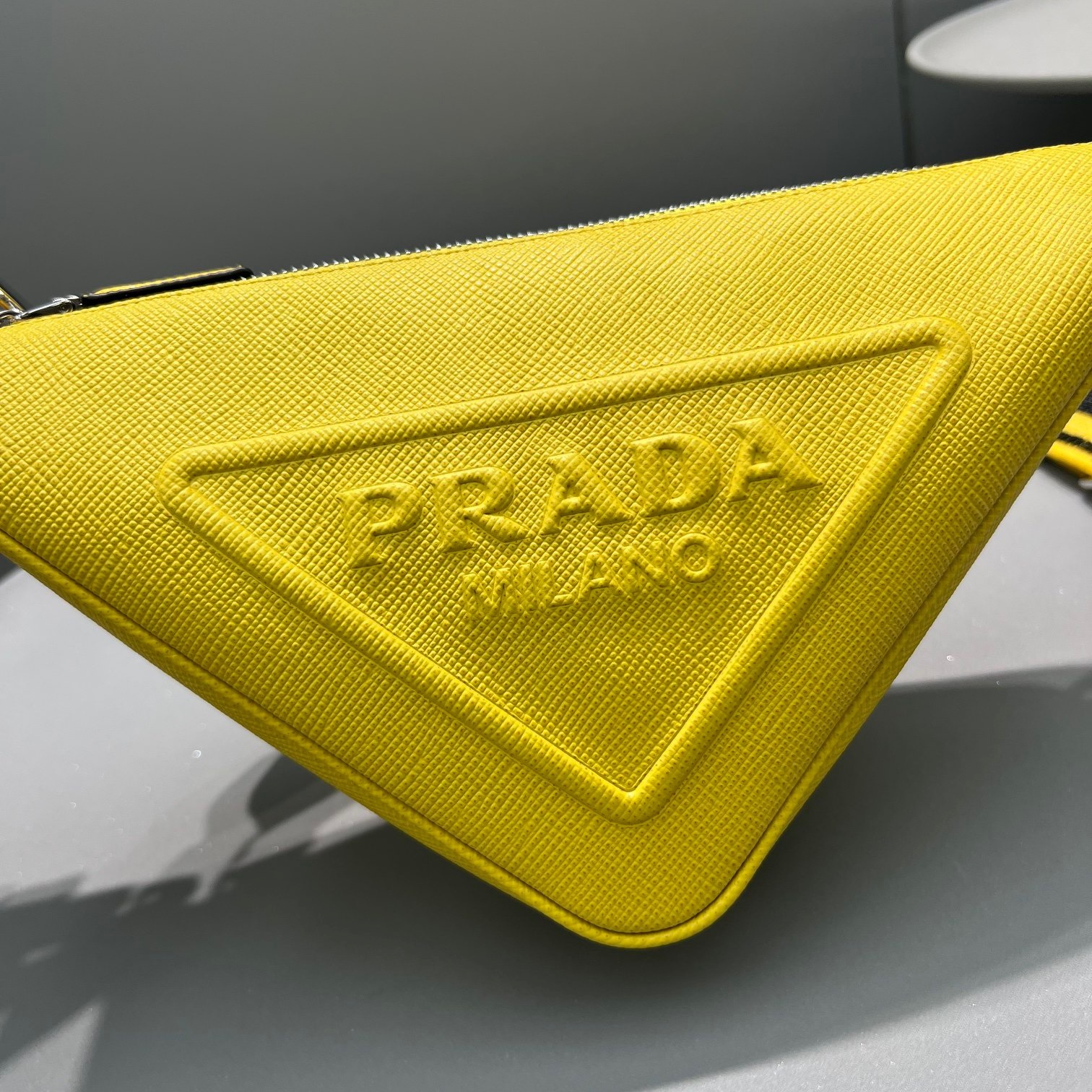 03534BB1-5C71-42F2-B609-5A47D29E7D27