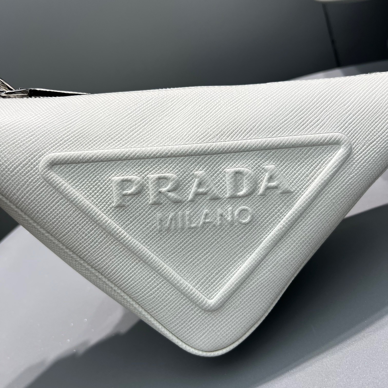 CC54D375-F857-414E-967A-3682CD6F316B