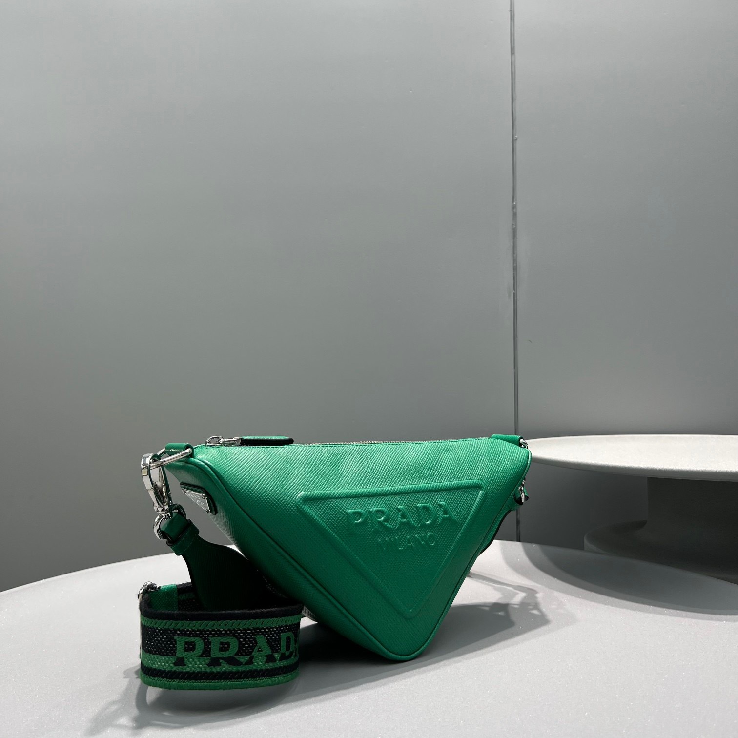 7FCABAFC-4408-453B-935E-0BC5C84535E2