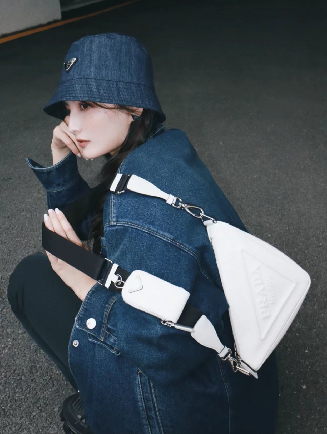 D83CF66E-AA97-4F39-9C8F-674EFB2E7940