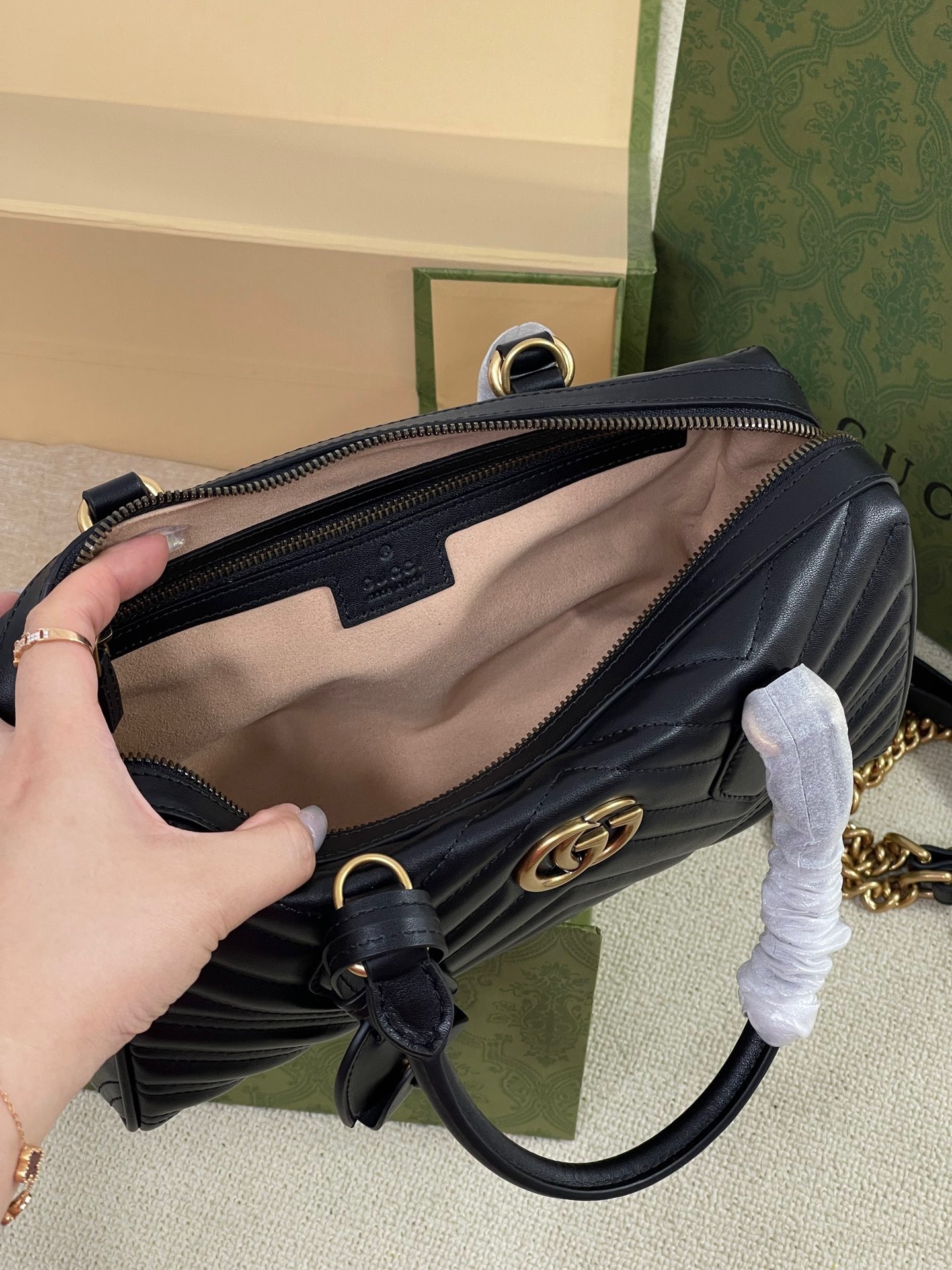 1DF404B8-2145-4772-8679-259817635473