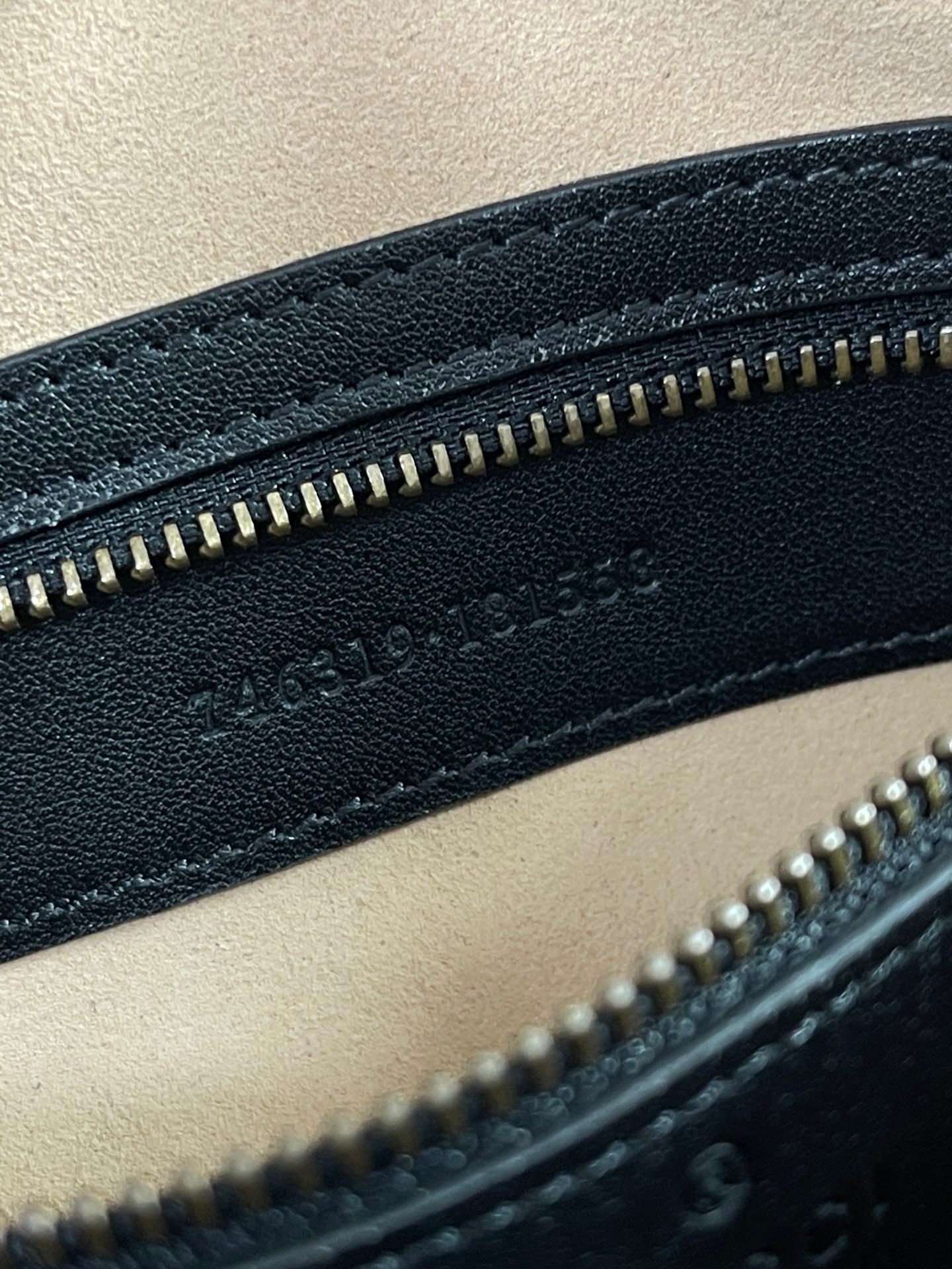 14FA785D-C410-48B4-8CE2-CAF5E3D0618E