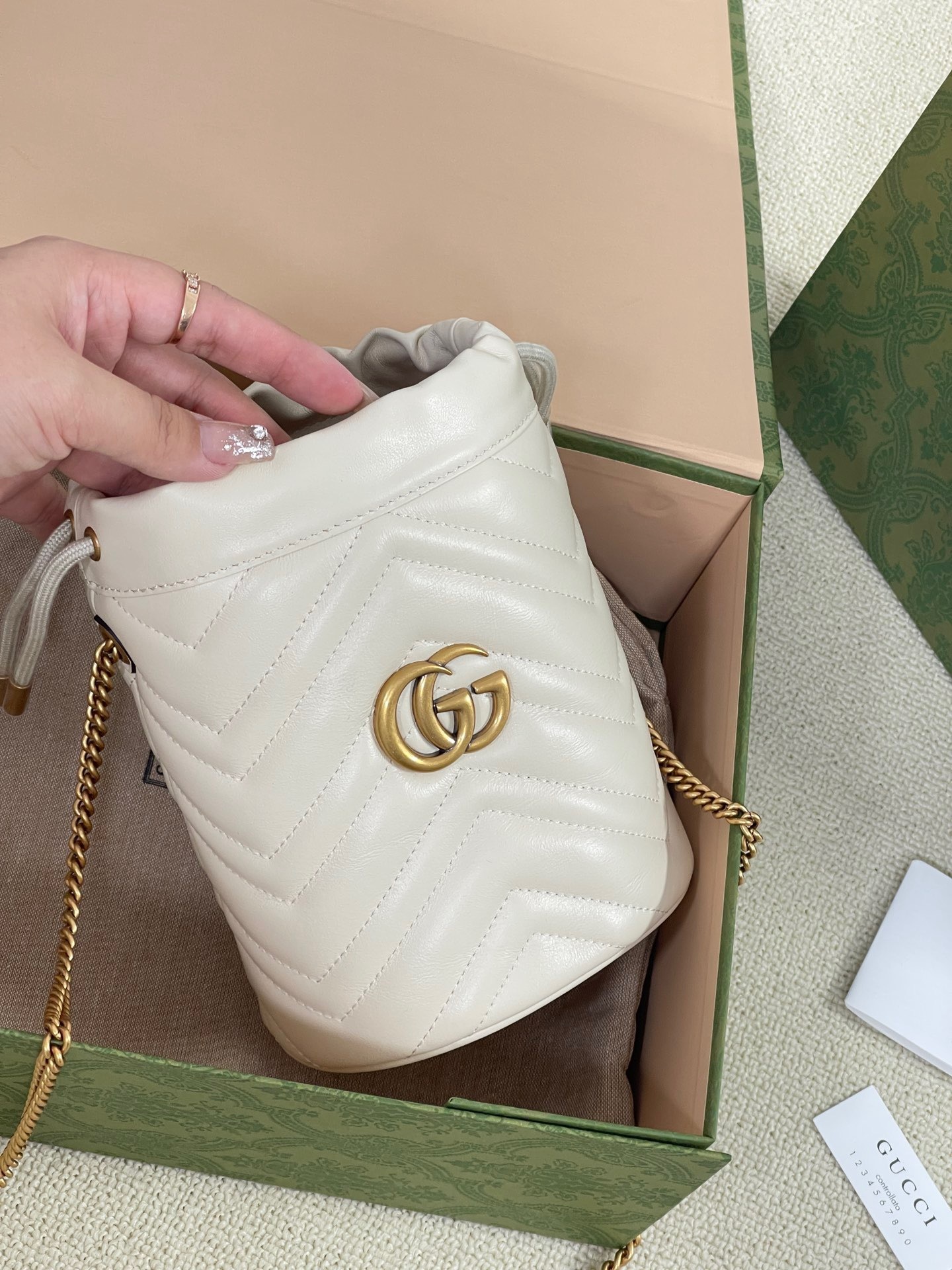 D4B95675-BCD2-46B6-BF47-3D7D0DA146C5