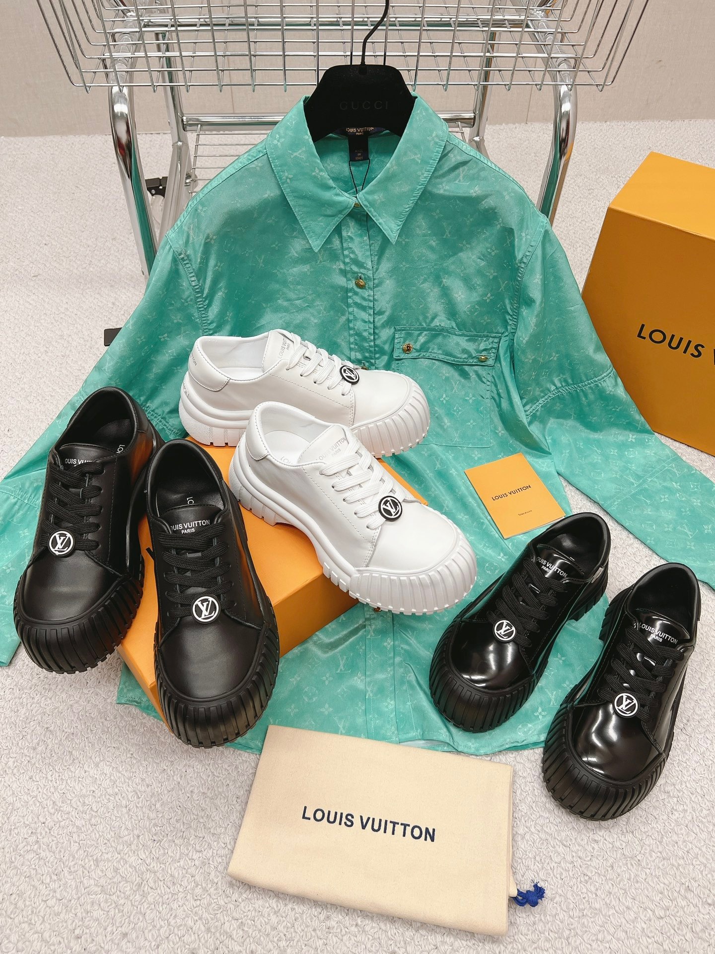 B773526F-E069-416B-B3F7-78C843B356F6