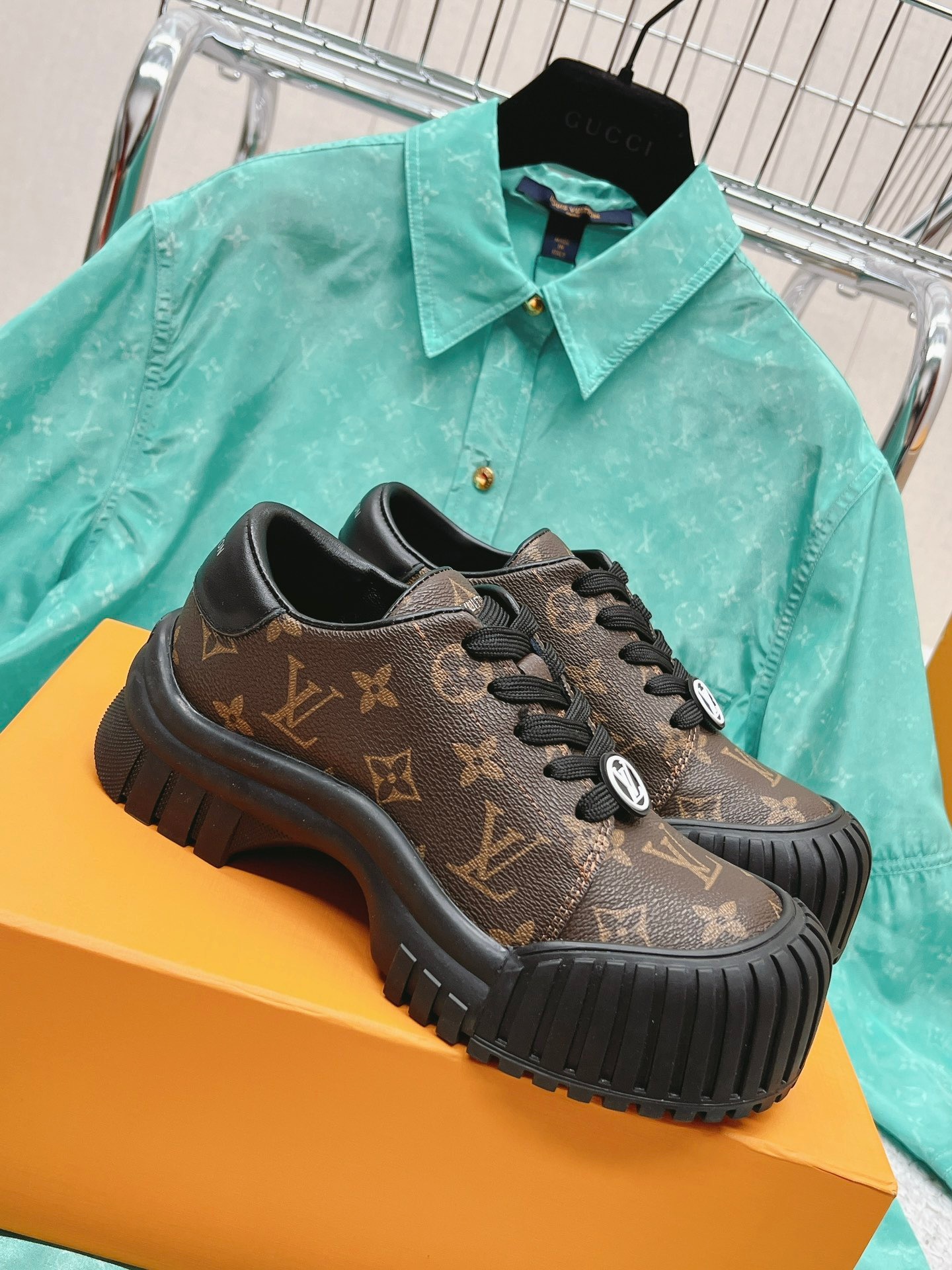 4824B567-E731-4BDB-9C1F-5E2BAE67CAF5