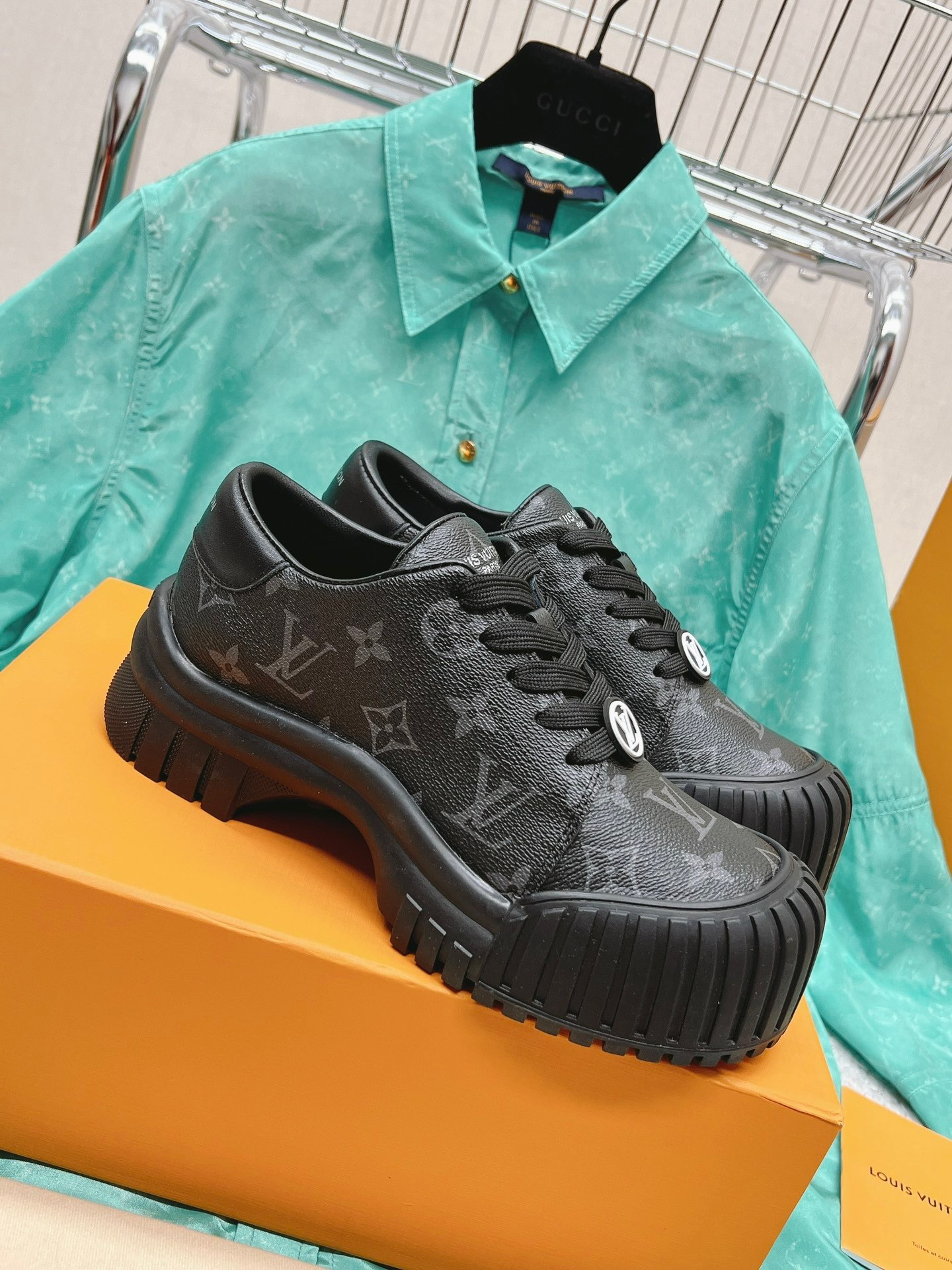 CC2E3516-06D3-4A2A-A702-837D684F3BFD