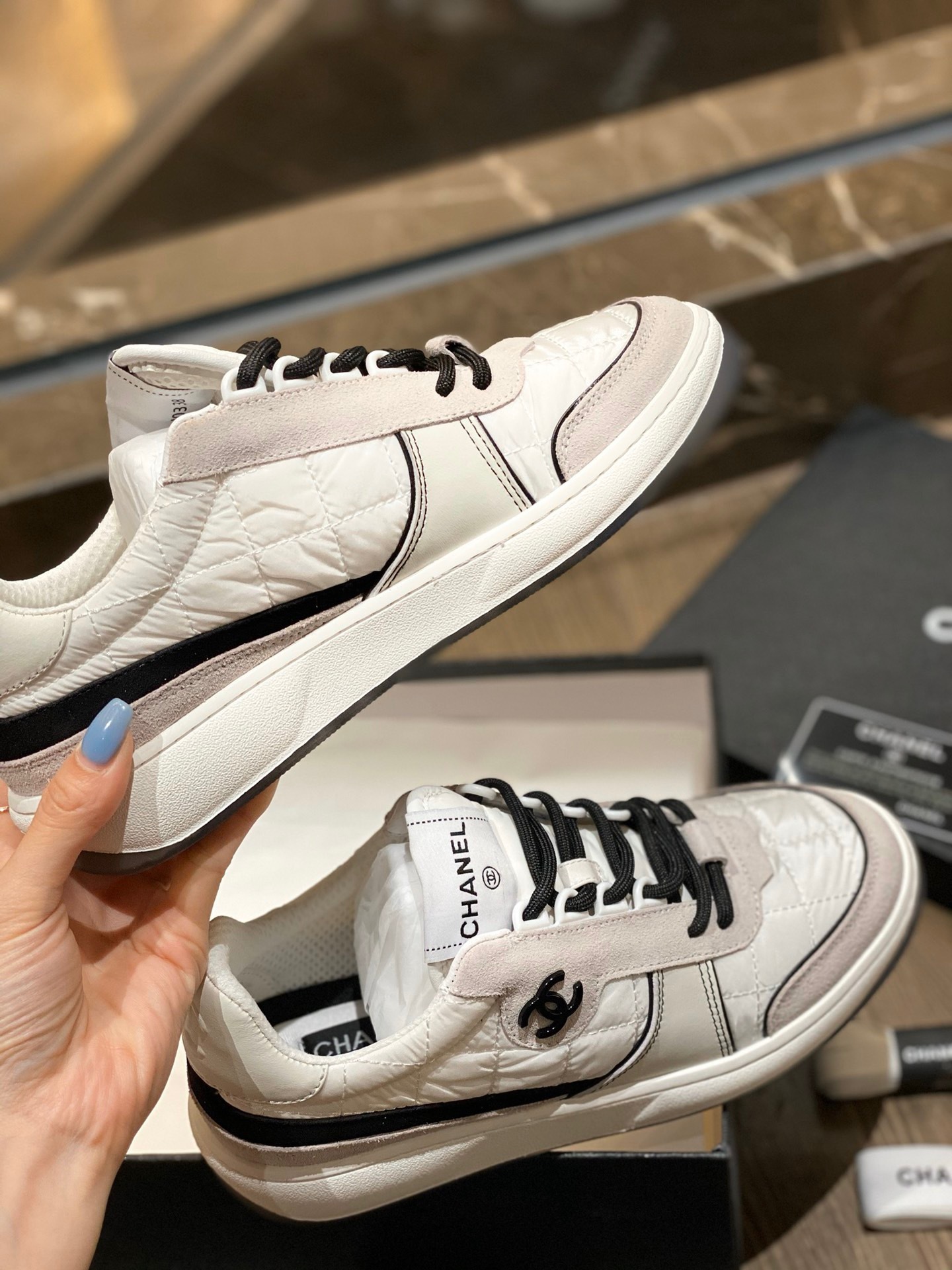 80DEE1FD-4526-4AEE-B6CE-BCDD642A8475