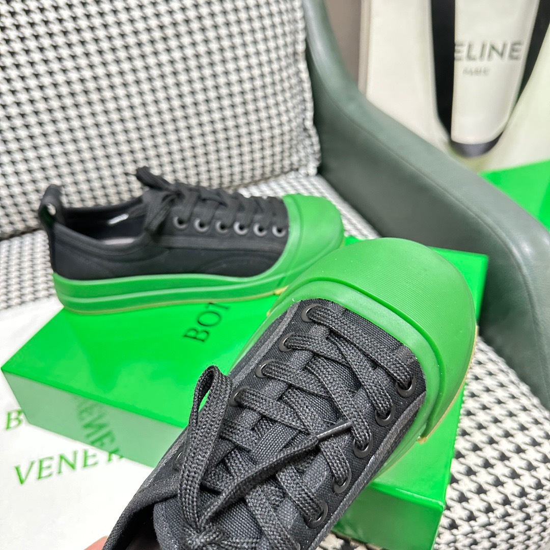 7D5FA9CF-B250-4837-8326-867EEC05FBA9