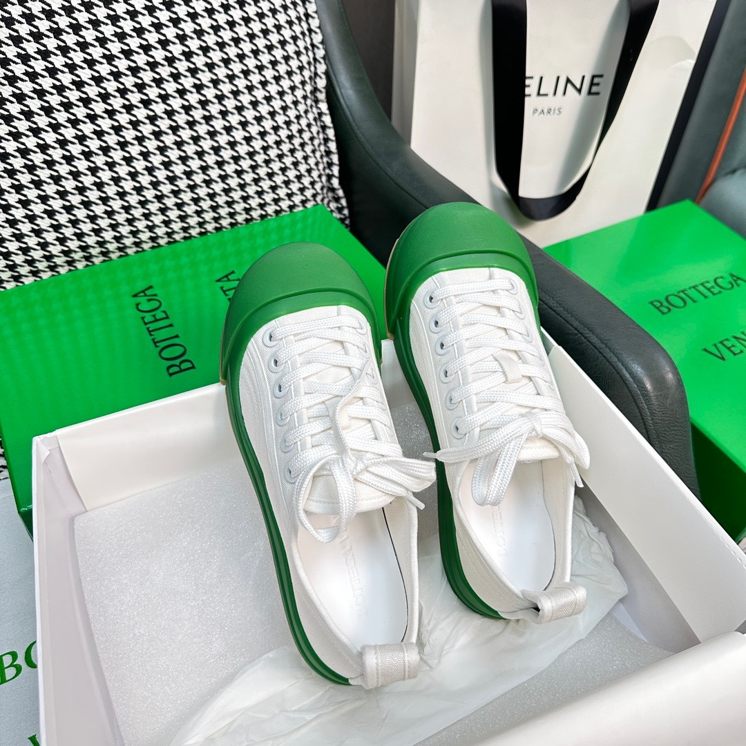 3EC63831-0D14-4B29-BB84-E61336079041