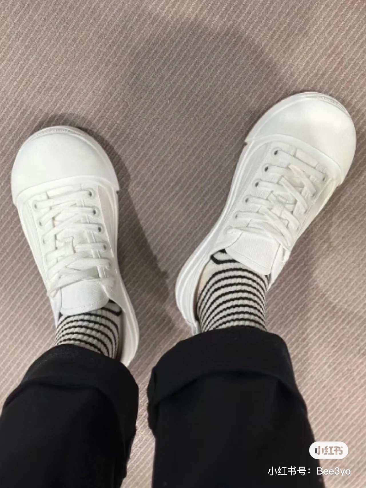 14E7E84C-F665-44DE-8BC6-5B73E25D106B