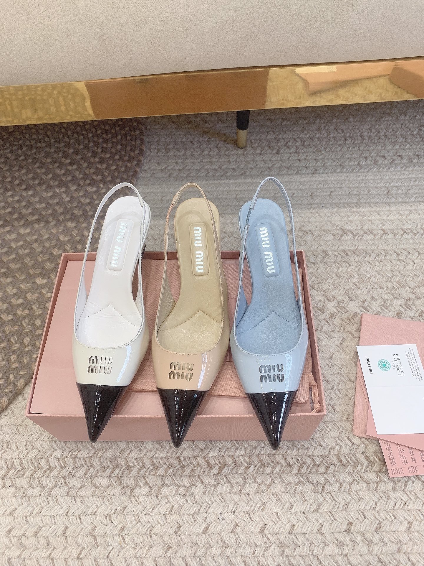 62FCDF4B-0C99-4CC4-9019-2636A3AC2FCC