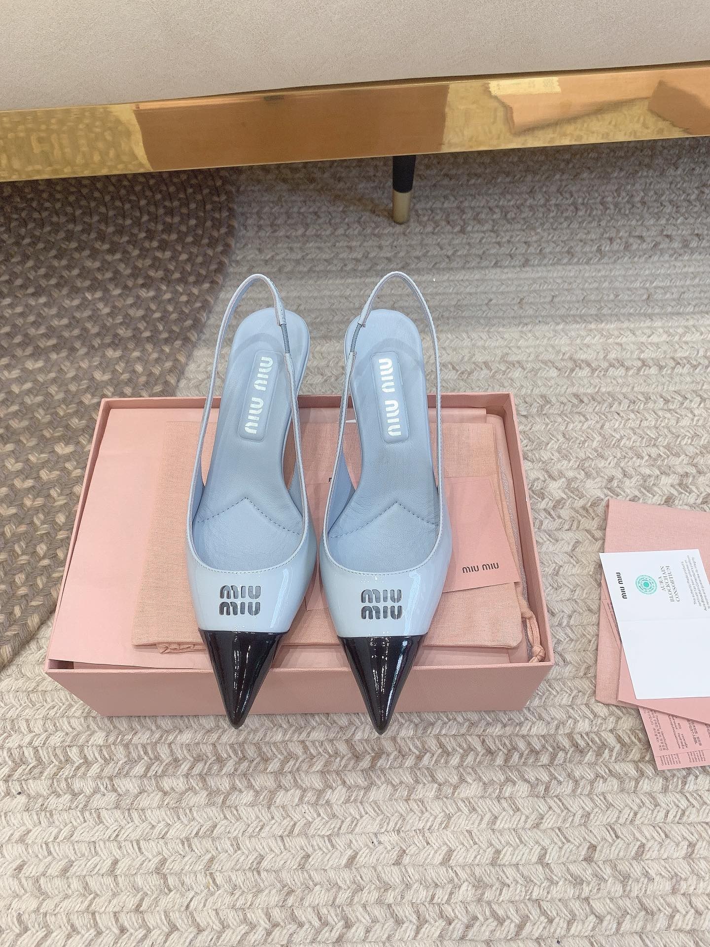 3AE3978C-904A-4EF4-8AAD-3727AB3553F0