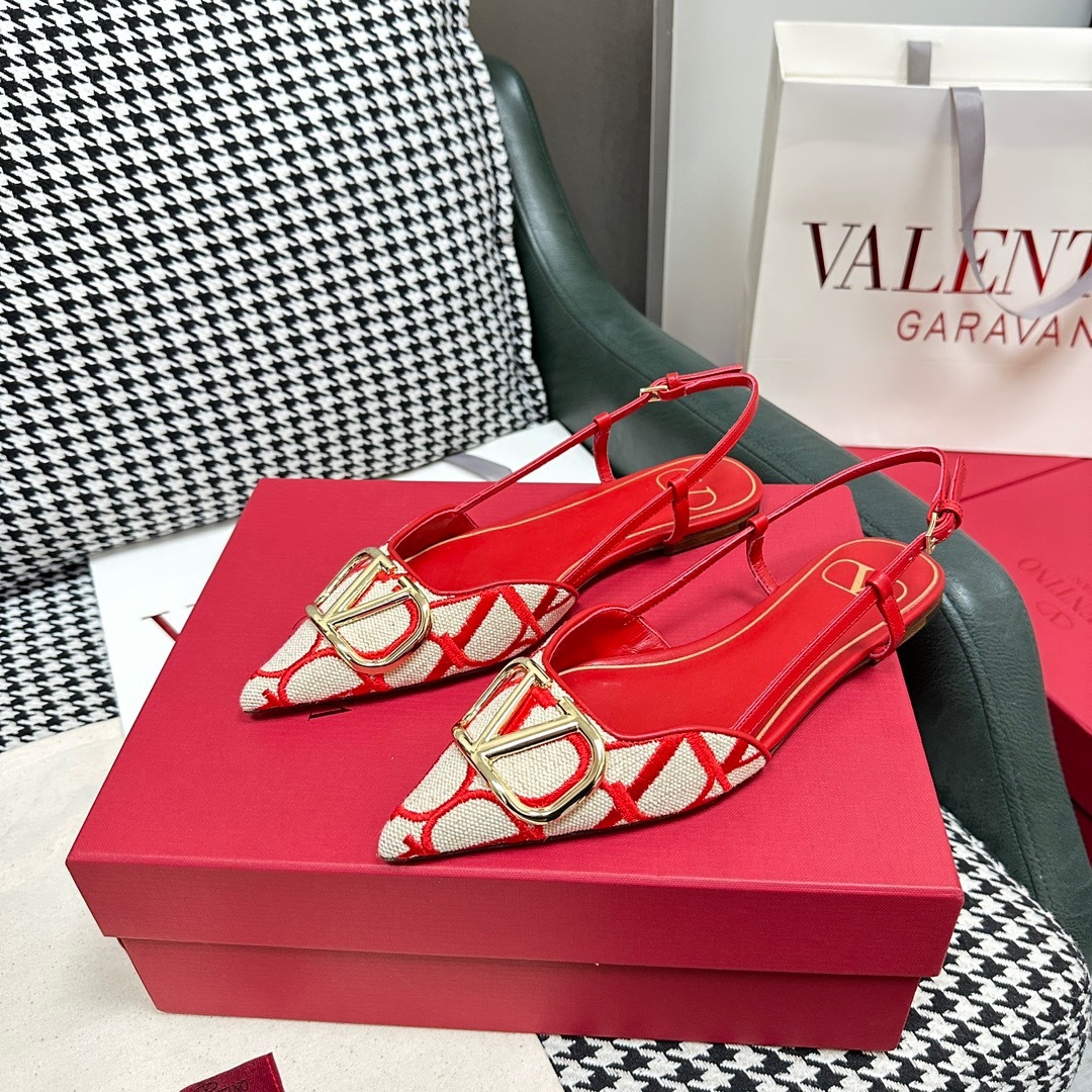 E7A5F7BA-3D29-4228-8E31-17495407AFCC