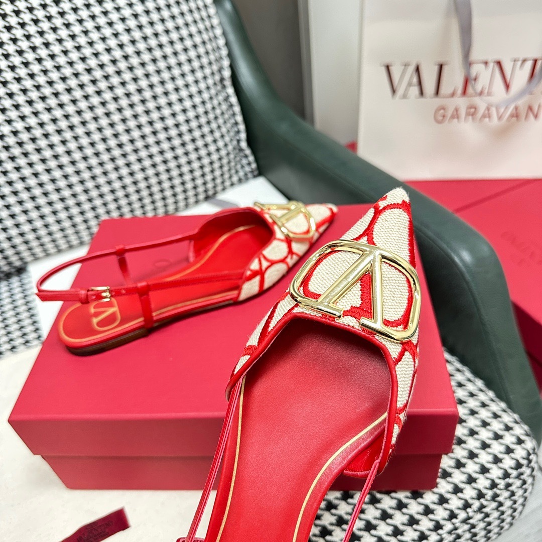 1DFCC9BE-3736-45E8-BBF2-E7FACDDAD841