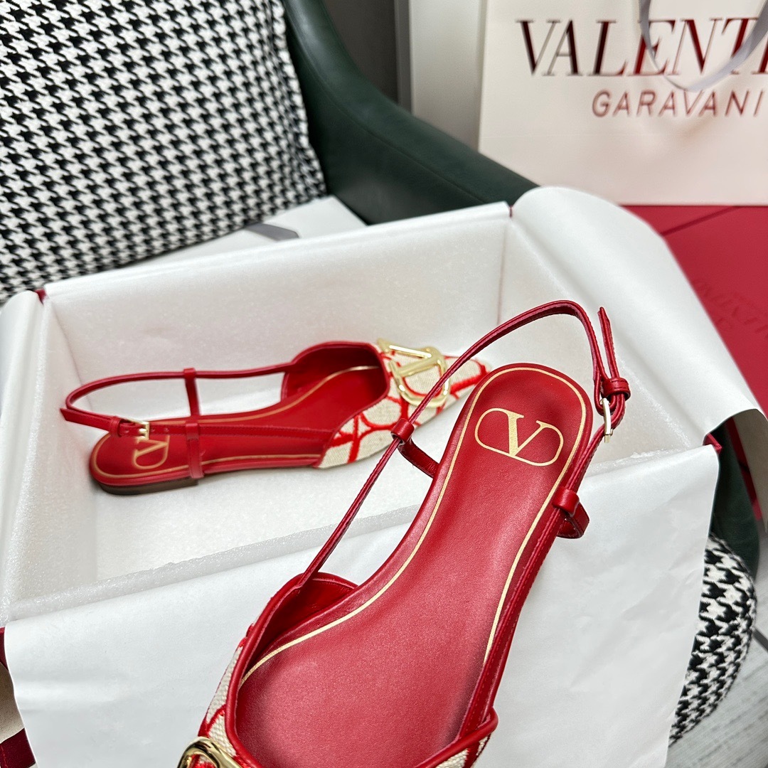 BC7EC2CF-93E3-44C7-A2E5-C7F4F3FC7C9E