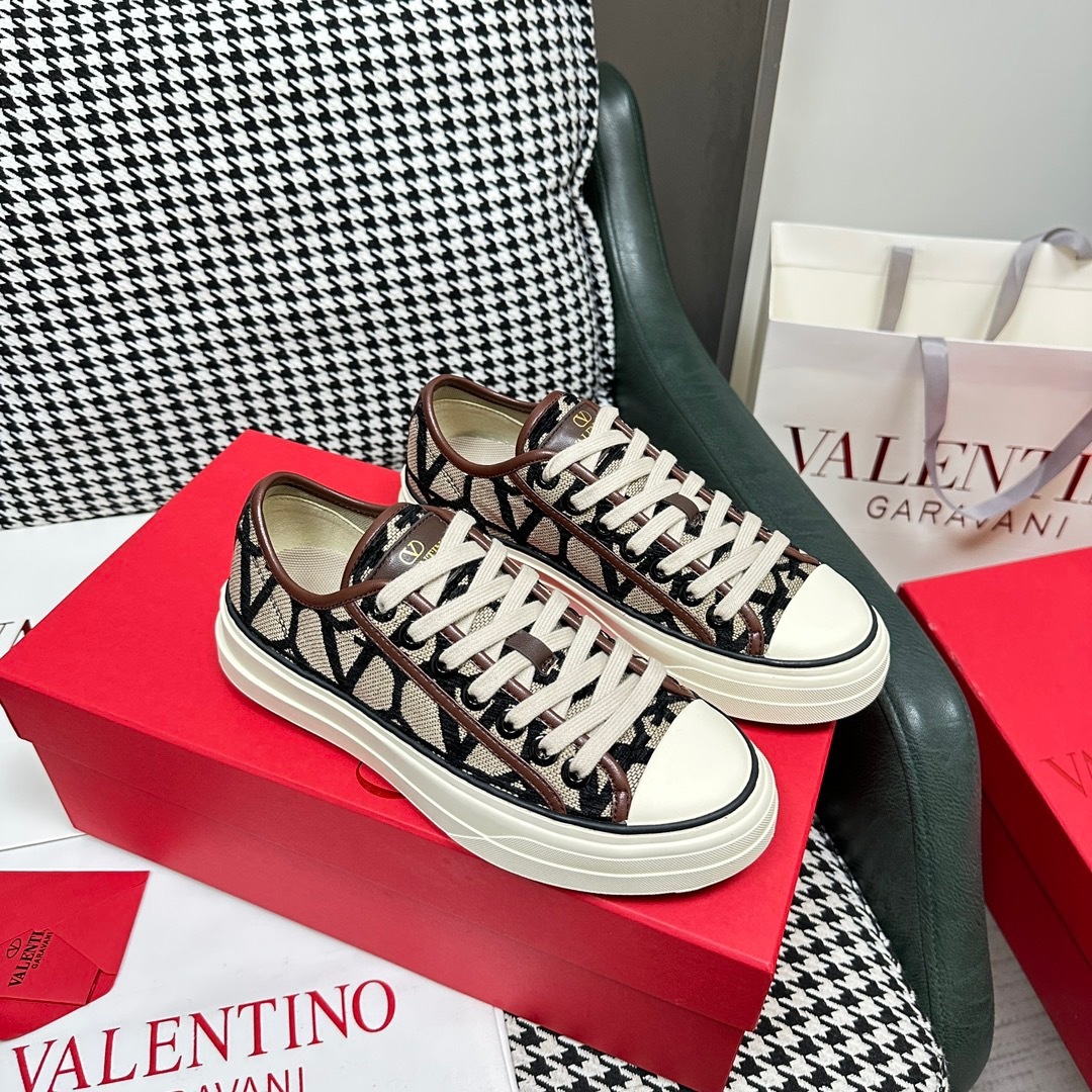 78264587-E1C4-4EB2-A26F-D28D7E0E80C4