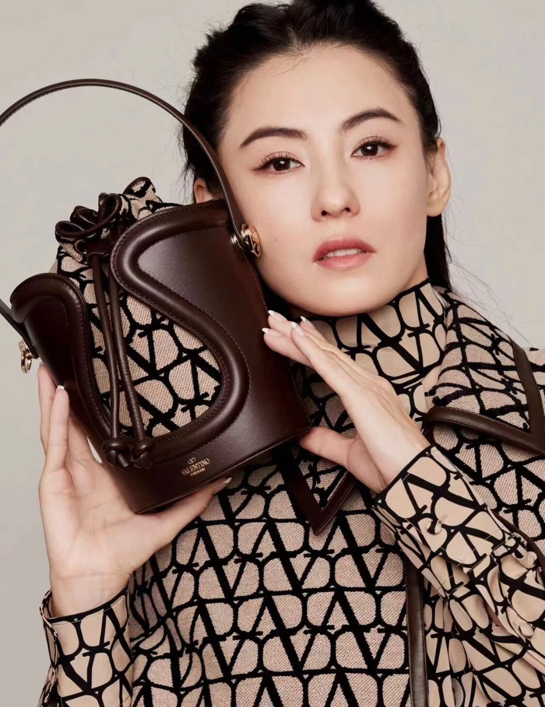 3DA1DD28-838E-4D2A-B9C6-72FEB21CE33E