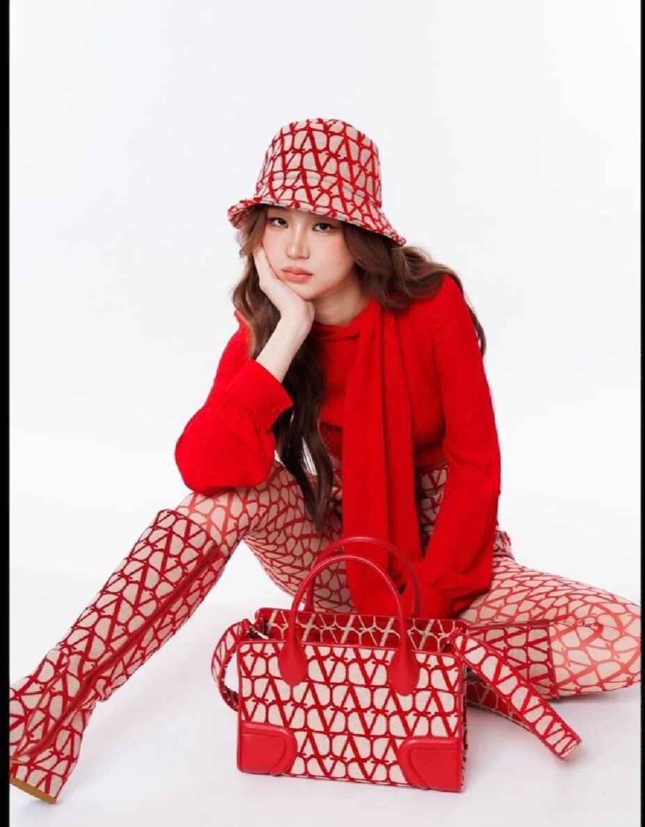 633B7E67-C94F-48DA-9F39-5C1E685D3061