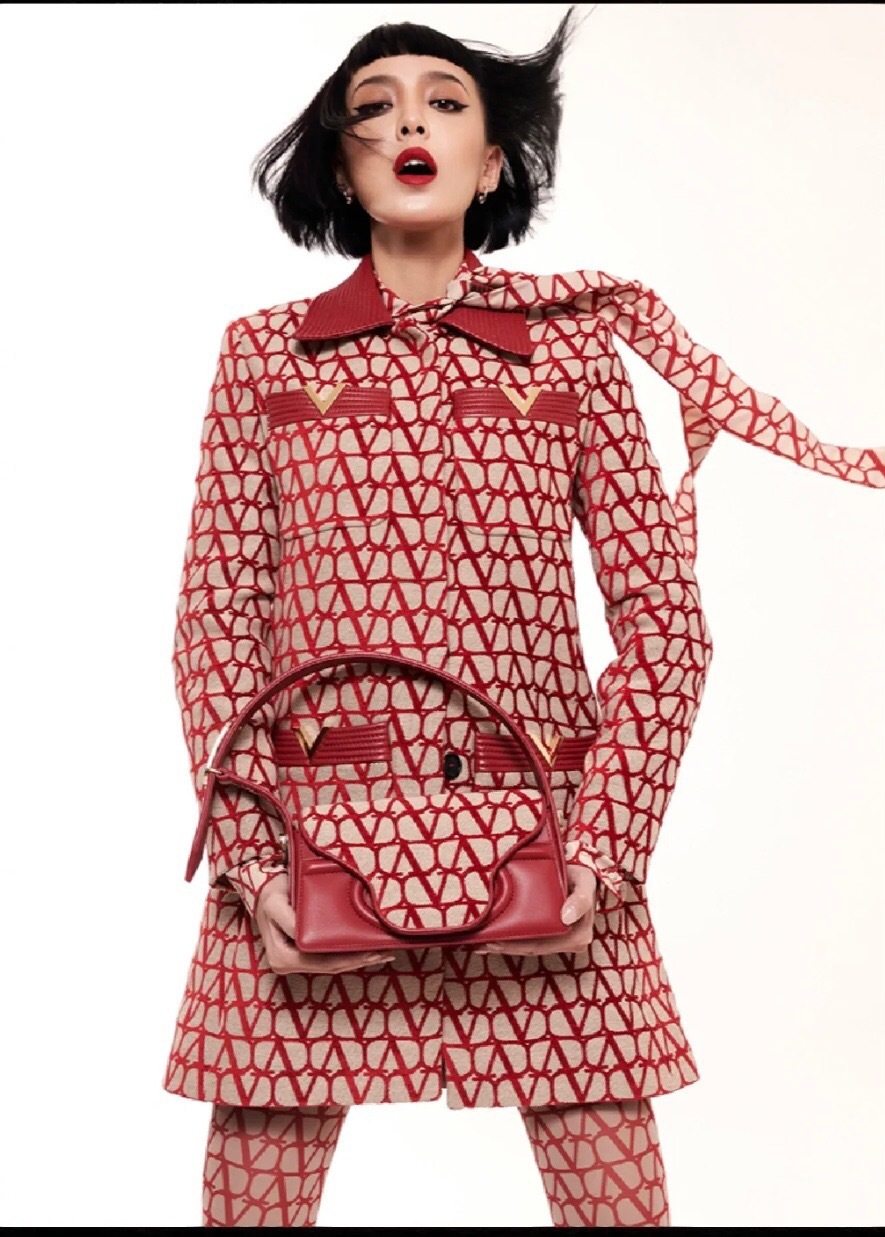 A34639D6-BD9B-4B2D-9907-70C866FB2A4A