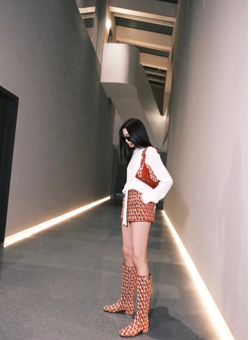 FC0C47F2-D78B-4FEB-B1BF-CFFFED80C6EB