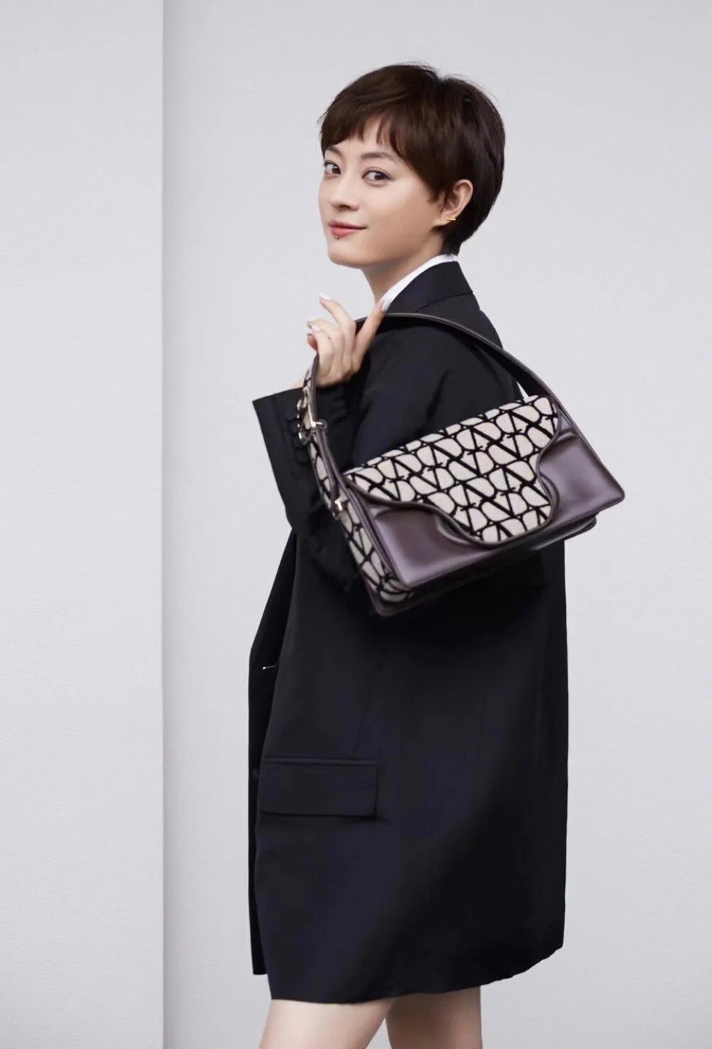 18AB0657-0CE7-414F-B0A4-113E2CC29BEF