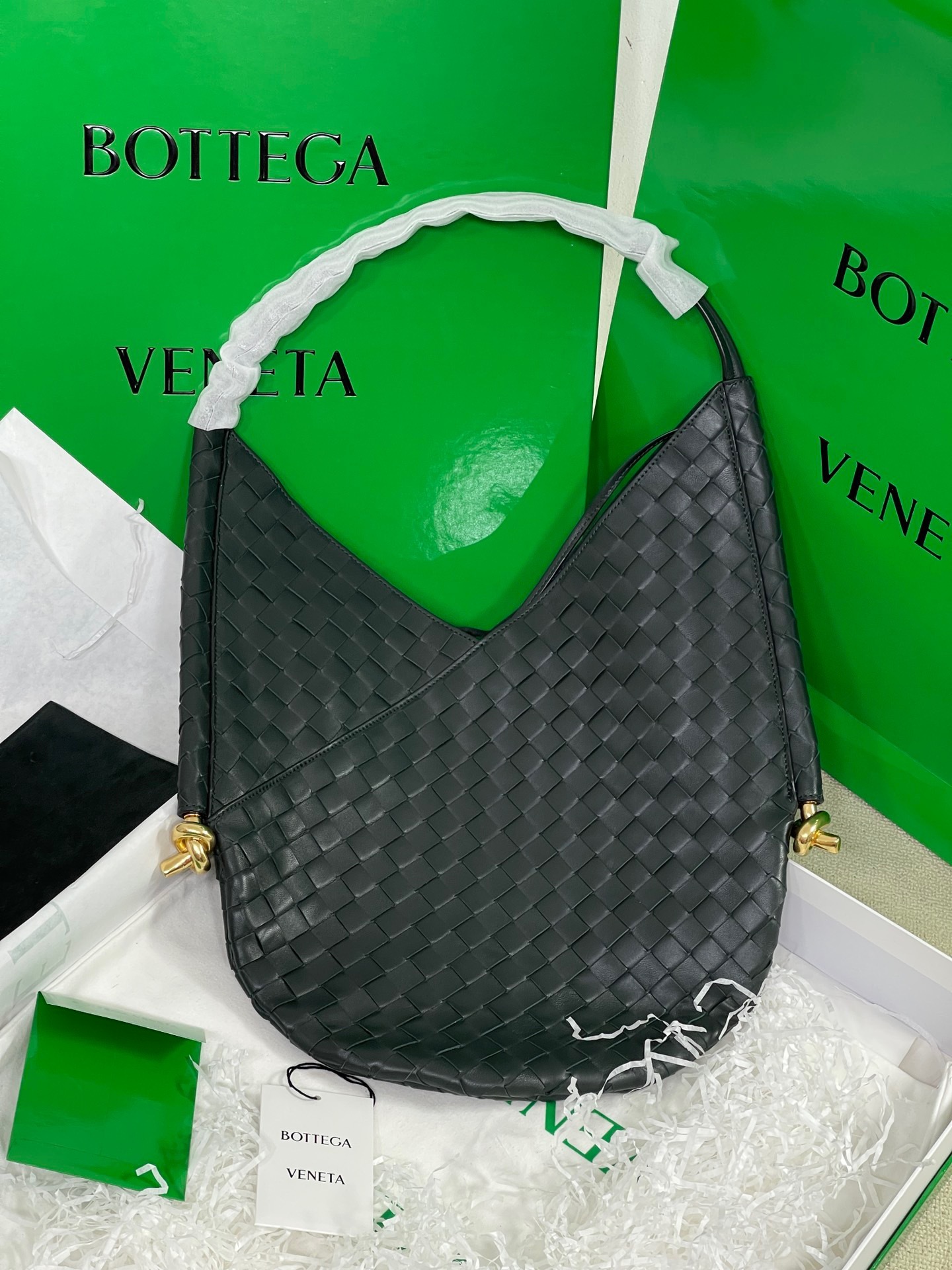 0A875AC1-1537-4672-9AD6-303B931EA369