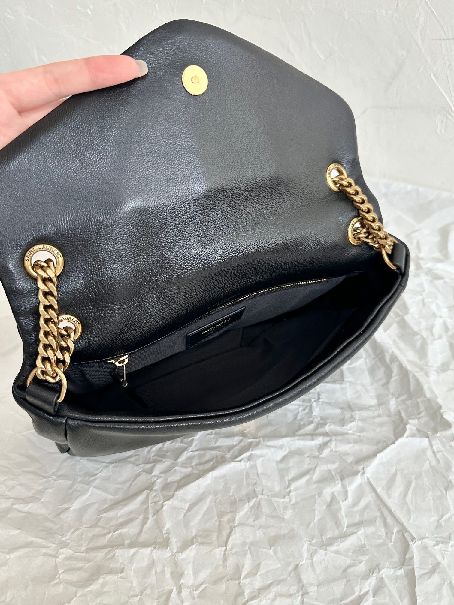 9EED2510-6726-4CA8-9472-D6E9E7B1F2E7