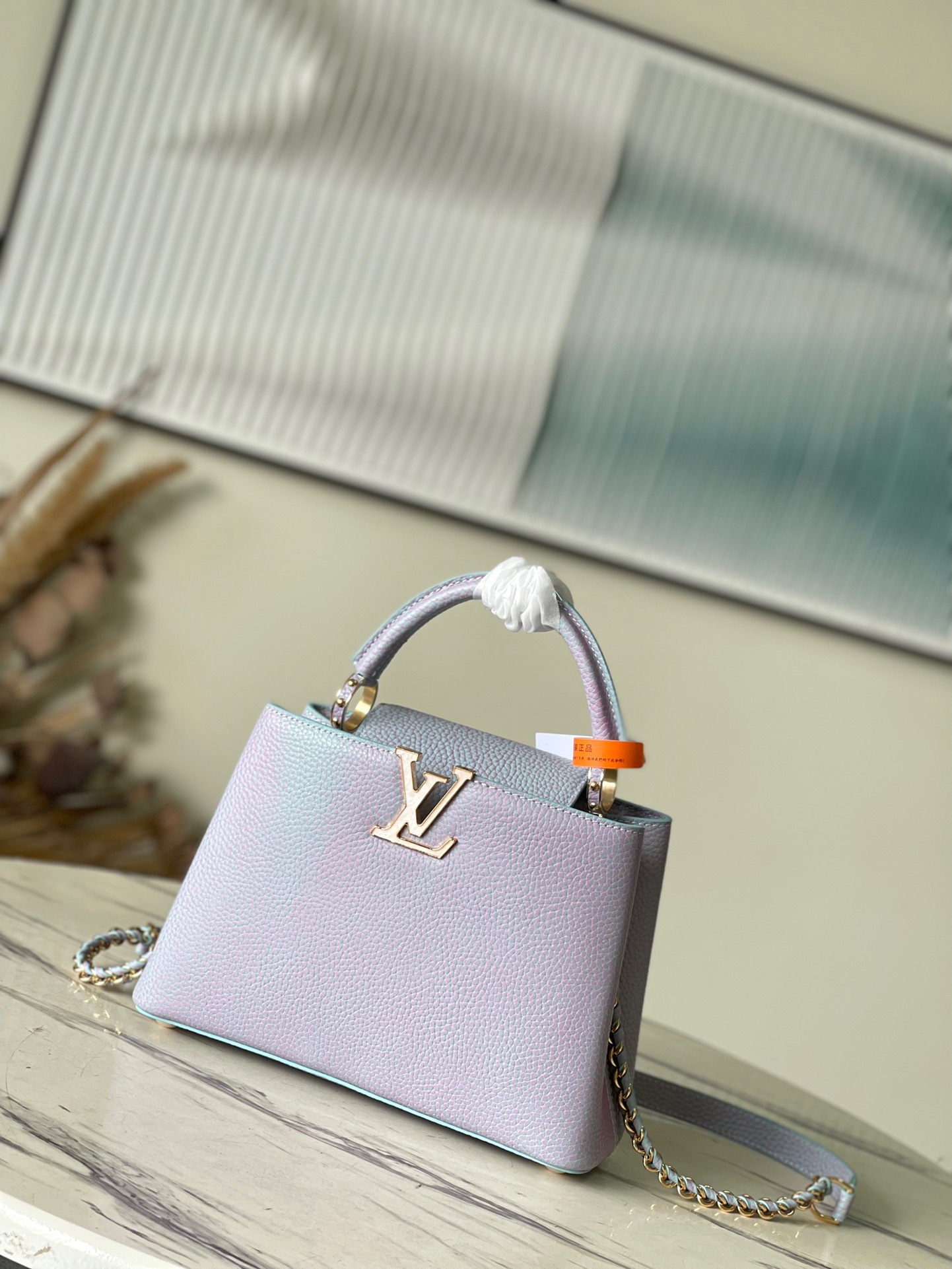 B28D93AB-52E7-499A-8959-D91AC5185B44