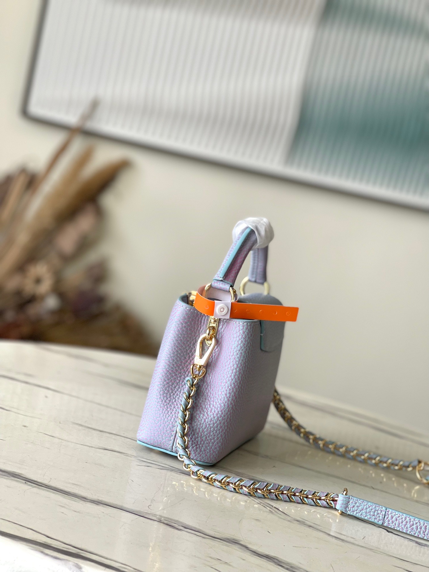 22D1BE1A-FFD9-4B0E-90F6-DAC99DF4CA9B