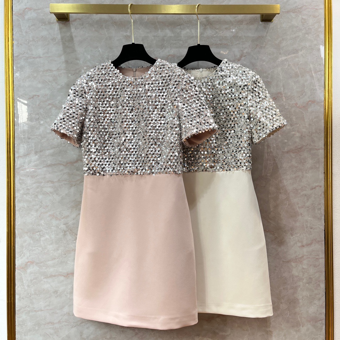 D7A10B07-8096-4717-93D5-FA6E94656183