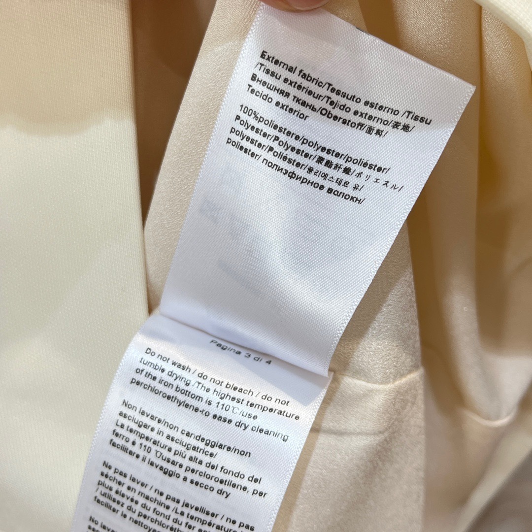 C88205B0-EFFF-4965-B461-9BEC05F1C1B2