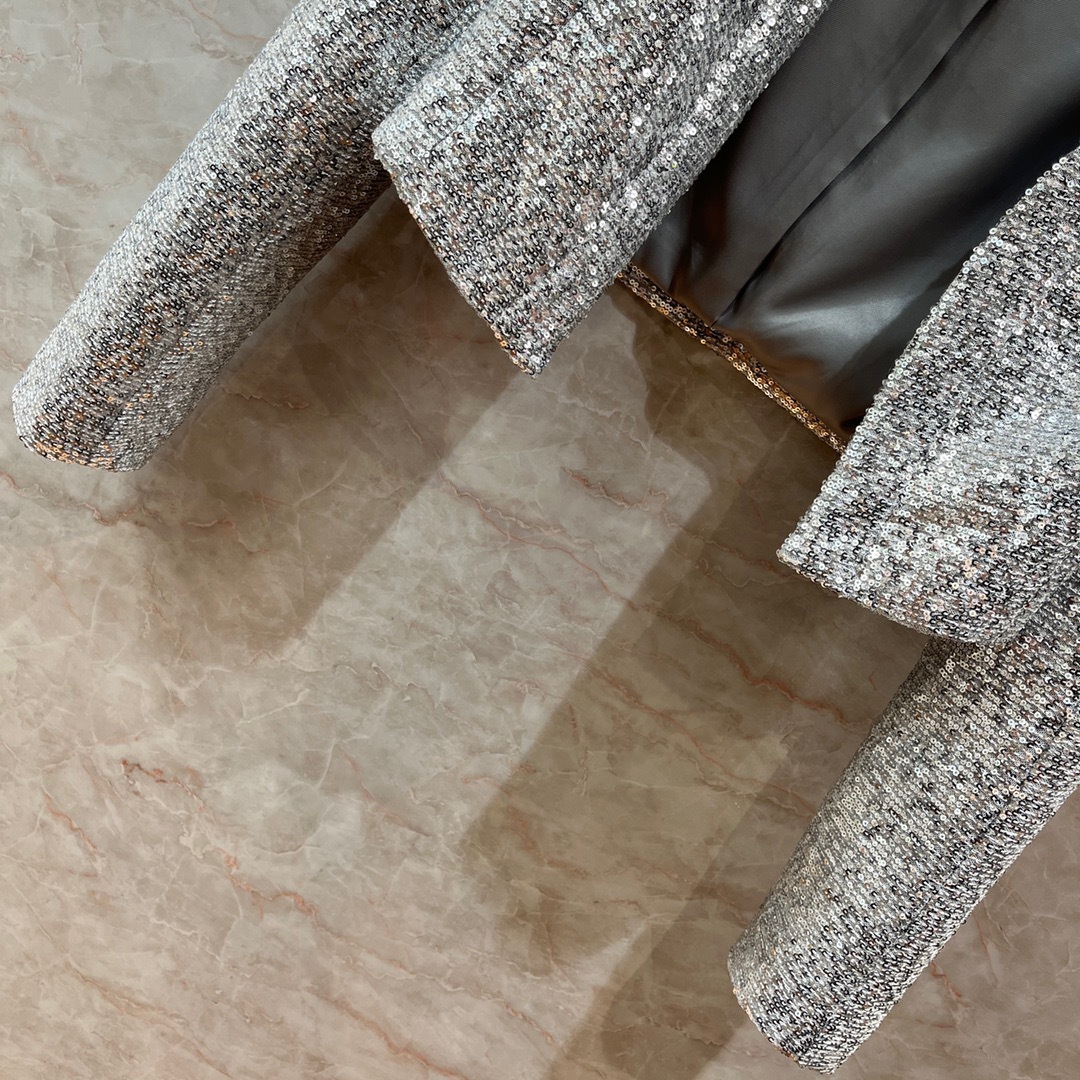 2A667911-E0C5-451C-864C-9500BB114B3F