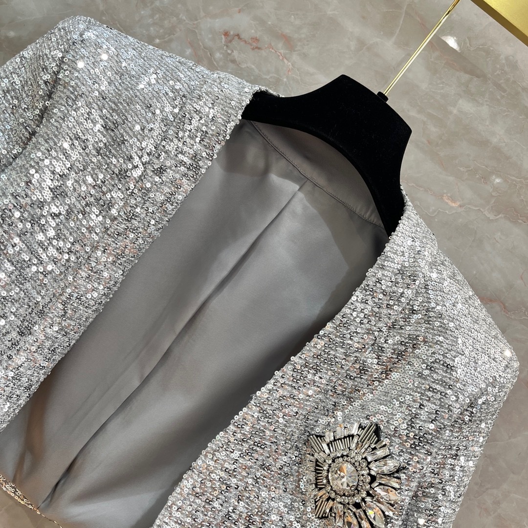 C0E6C09E-AE3A-4027-8322-88B543618B91