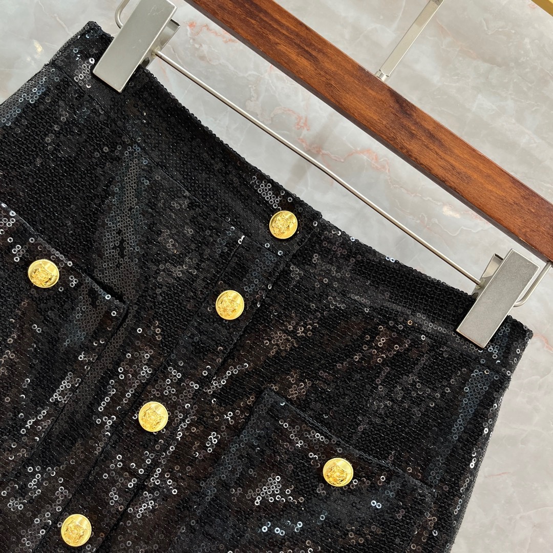 7BCB6EEC-BFBB-4450-BEF1-6FAC60D4C854