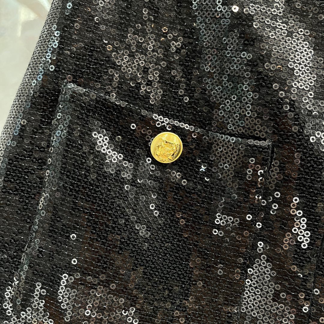 92986B27-C055-4152-B515-32BB739FC850