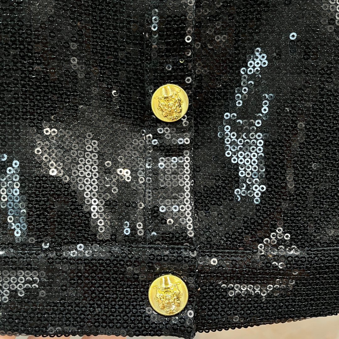 6FE14C64-6602-4672-9F8B-11C574A5333B