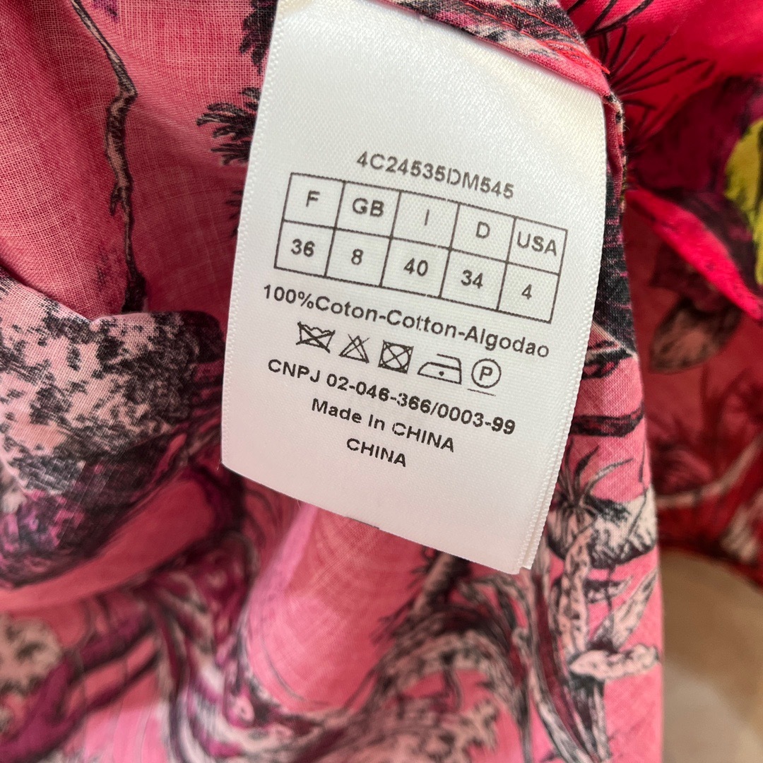 65FB1DC4-139D-4D15-9AE0-88D9552414DC