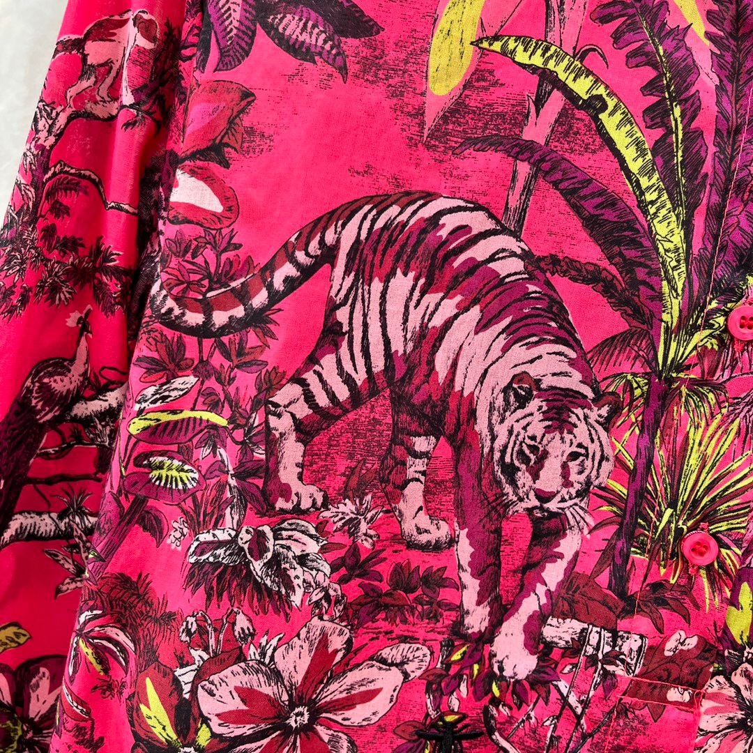 65FEE58C-08DD-46C0-813C-595A531E8397