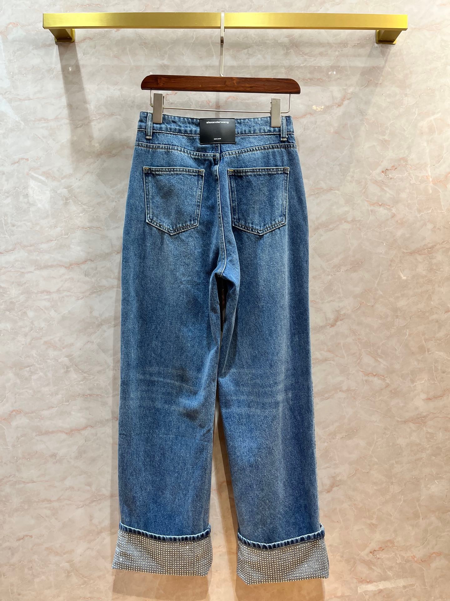 FED76473-E139-4ACD-95B8-F617942C1CAD