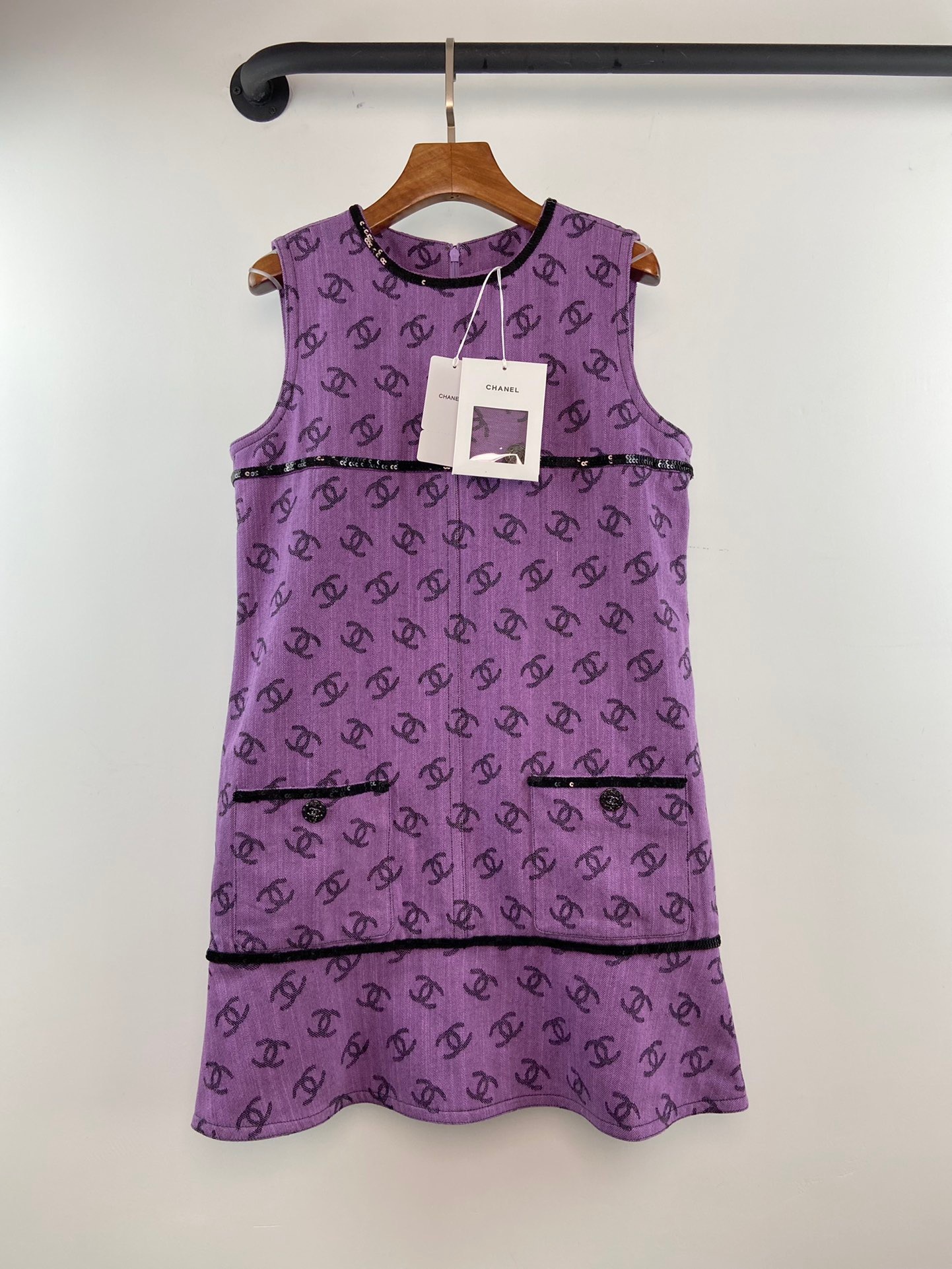 D1BD1742-72AA-42CC-9381-F4320C02333C