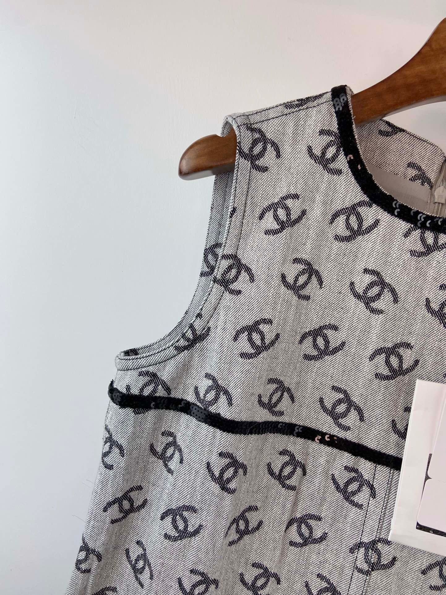 A6399528-9D06-49B8-A145-71D664FC2B61