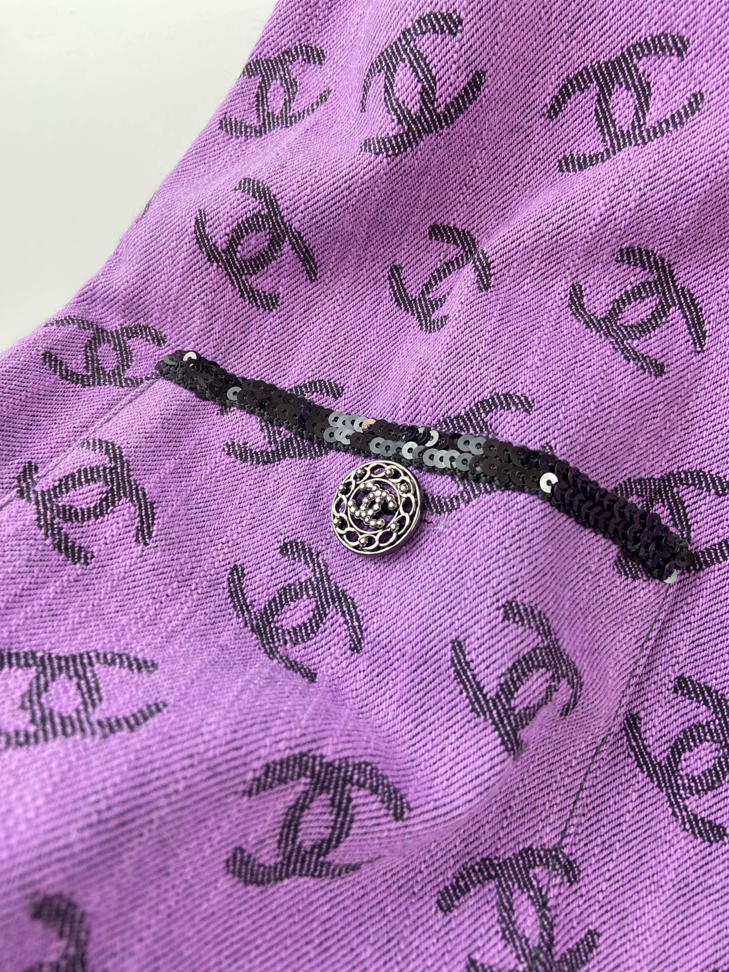 598080C9-A99D-497E-9C4C-BC11309EA736