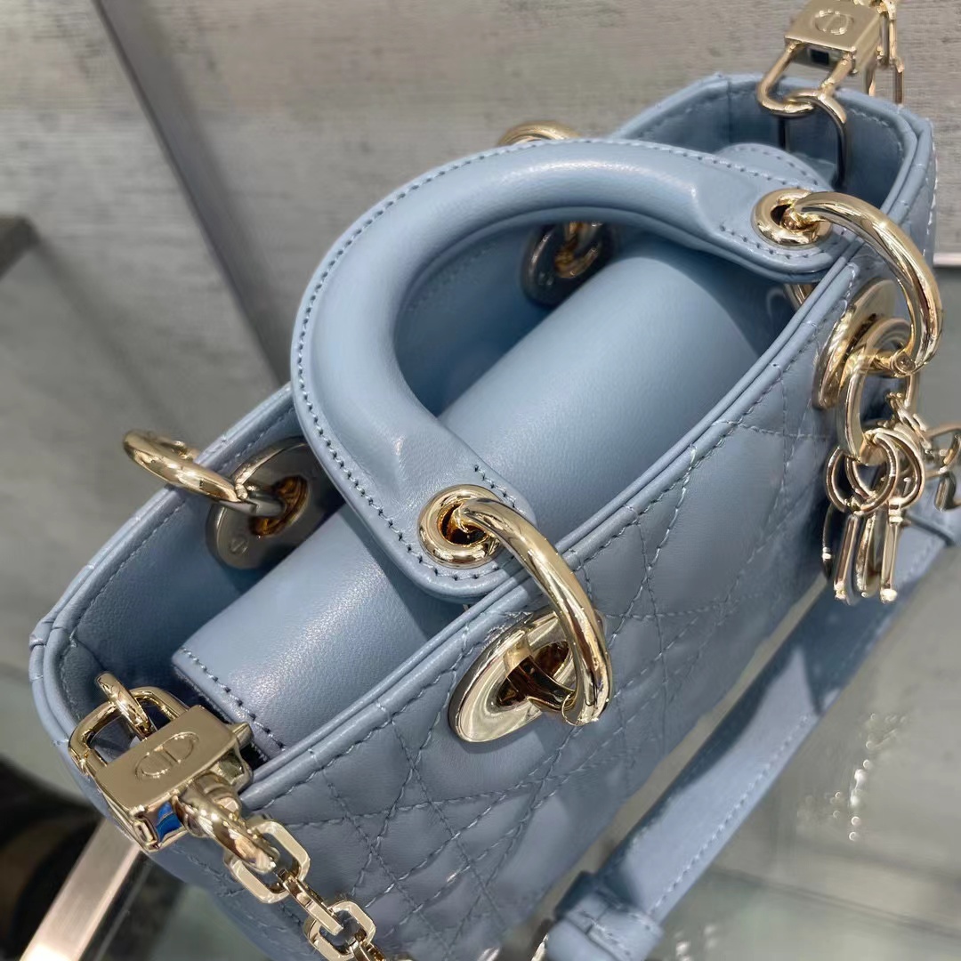 9575b514cc967a6bf8ba2fe078afec82