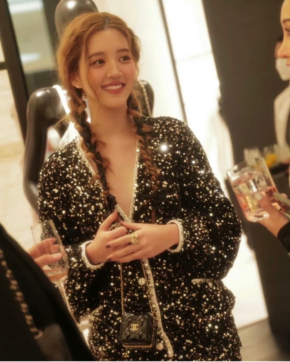 2E6C8374-CCD2-4E38-9FF4-BF2D13508E5F